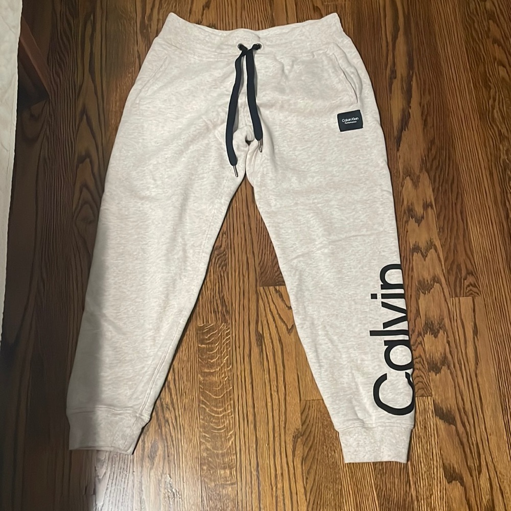 Clavin Klein sweats